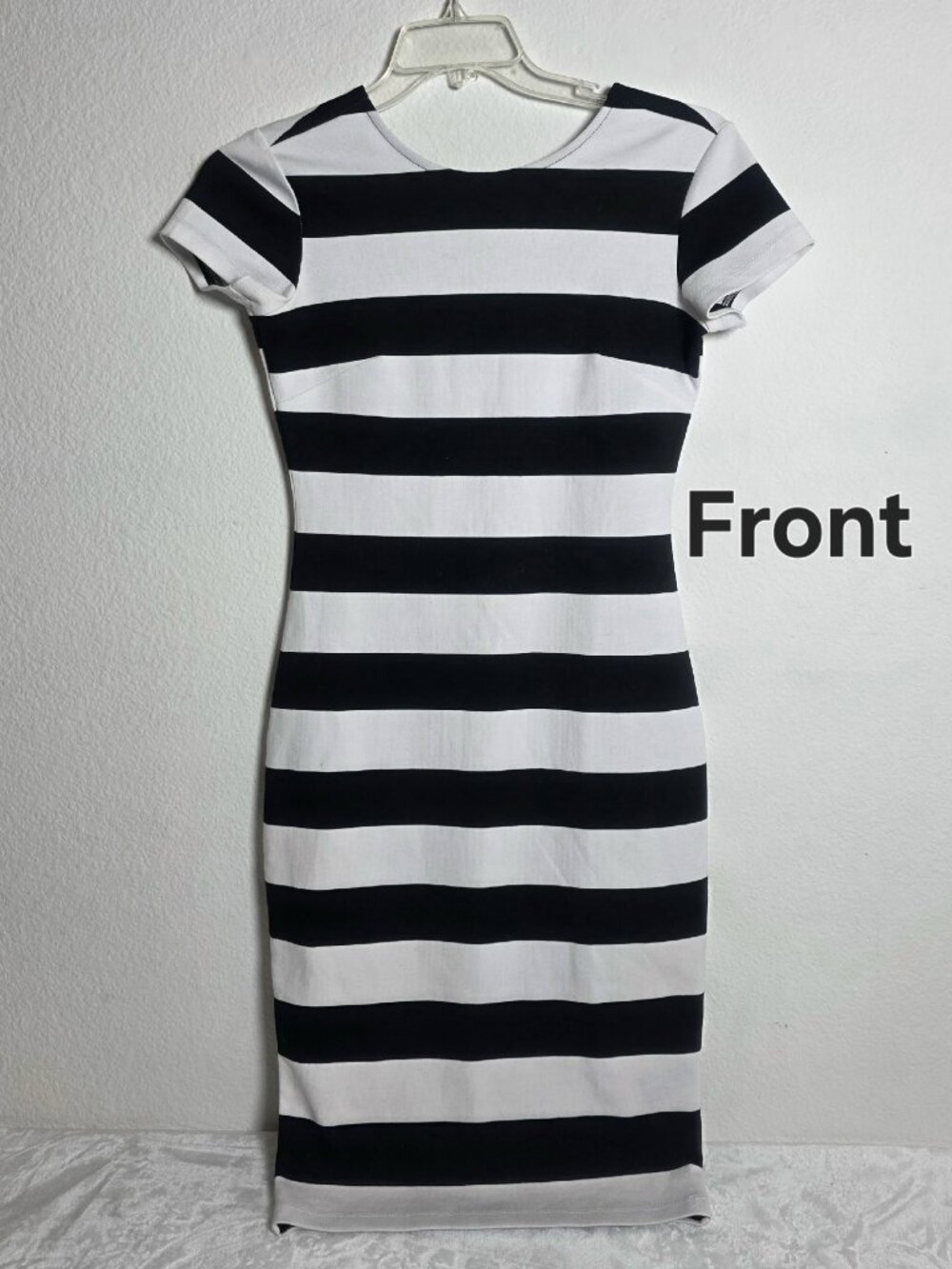 Felicity & Coco Ladies Navy White Striped Bodycon Dress Small Nordstrom
